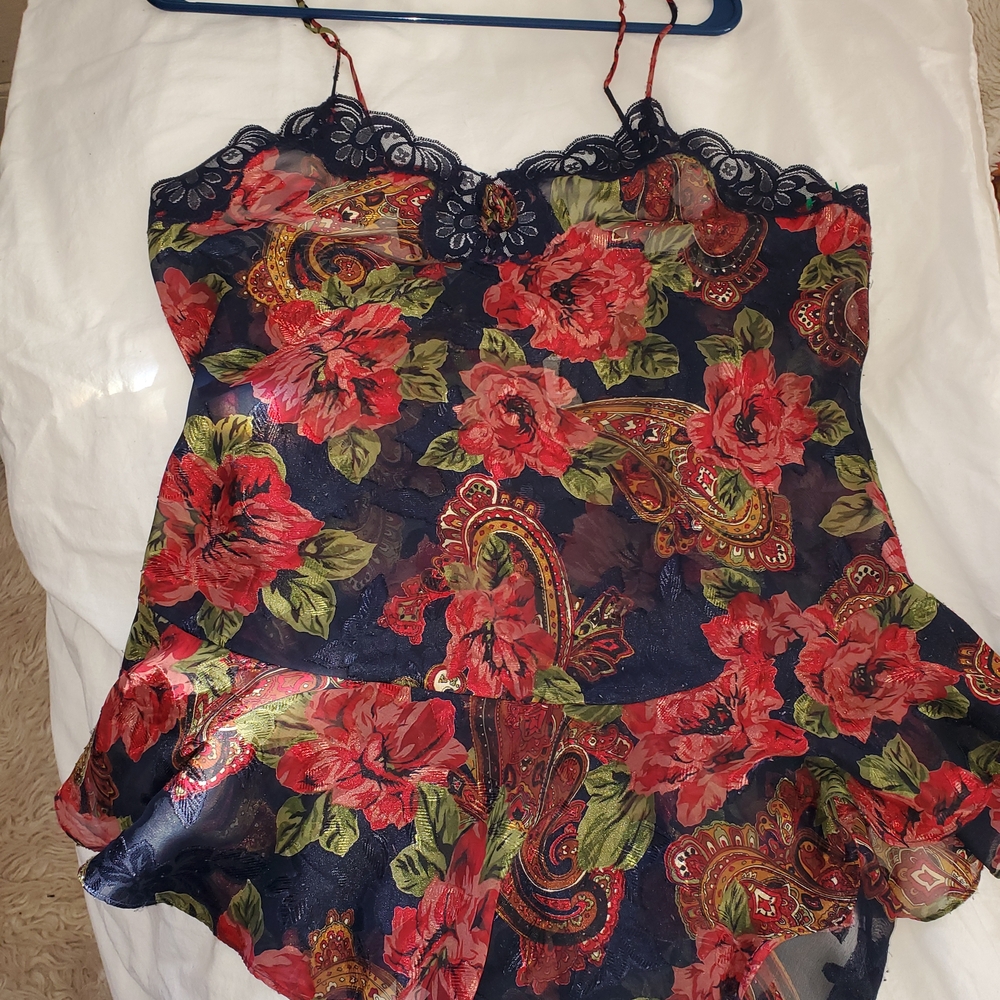 Vintage 80's Victoria's Secret Gold Label Floral Lace Baby Doll M